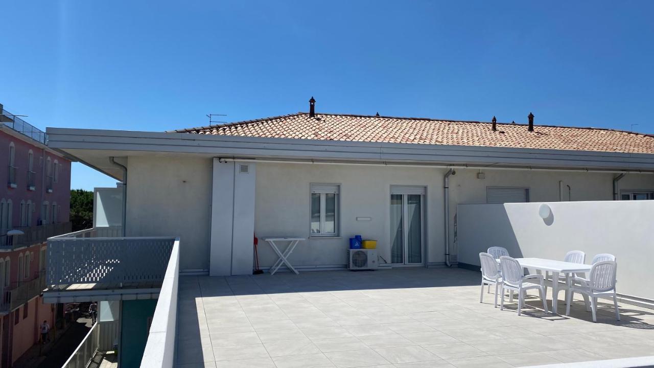 Appartamenti Aquamarina Lido di Jesolo Buitenkant foto